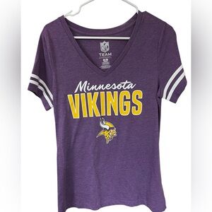 Minnesota Vikings v neck t shirt